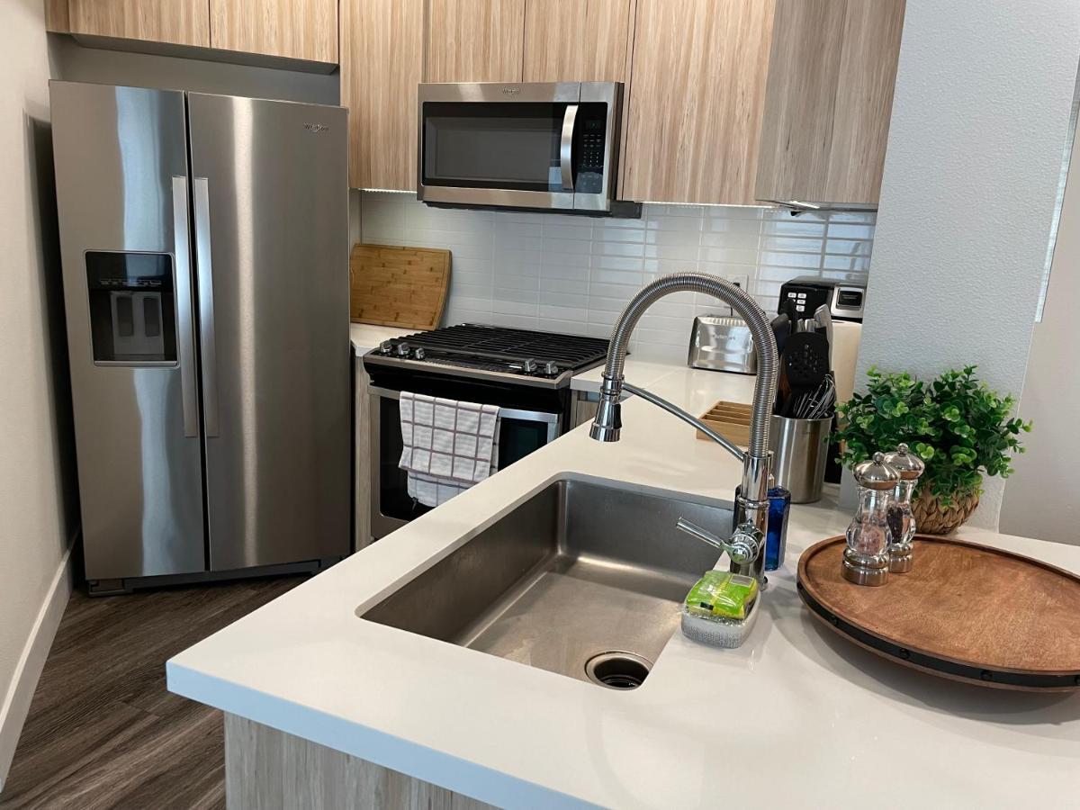 Lovely 2/2 Apartment In Heart Of Santa Monica With Free Parking Los Angeles Bagian luar foto